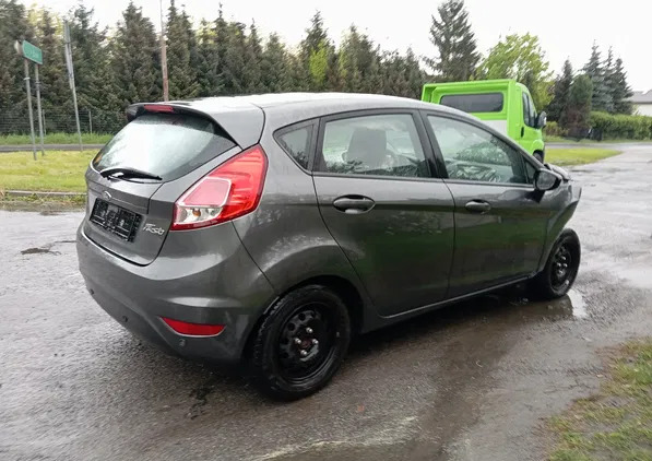 łódzkie Ford Fiesta cena 7900 przebieg: 170000, rok produkcji 2016 z Wrocław